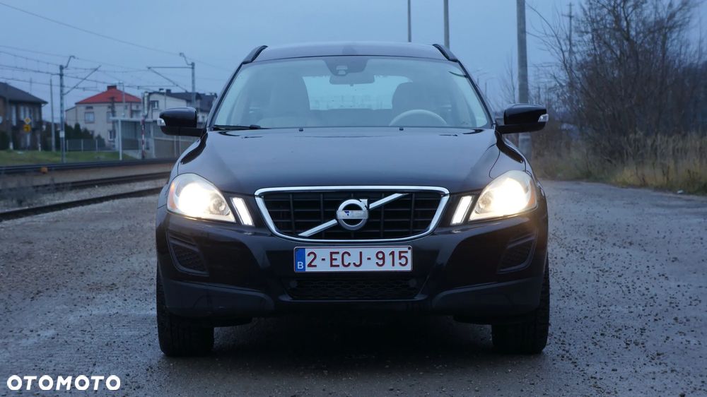 Volvo XC 60 D3 Momentum - 12