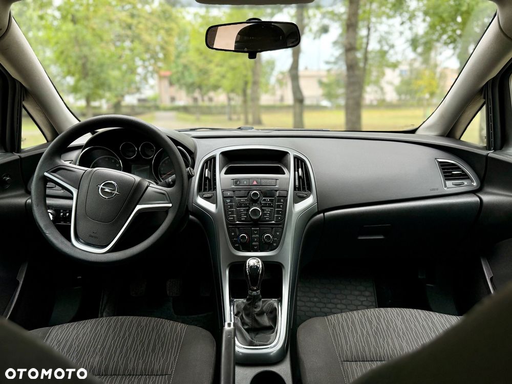 Opel Astra 1.4 Innovation - 12