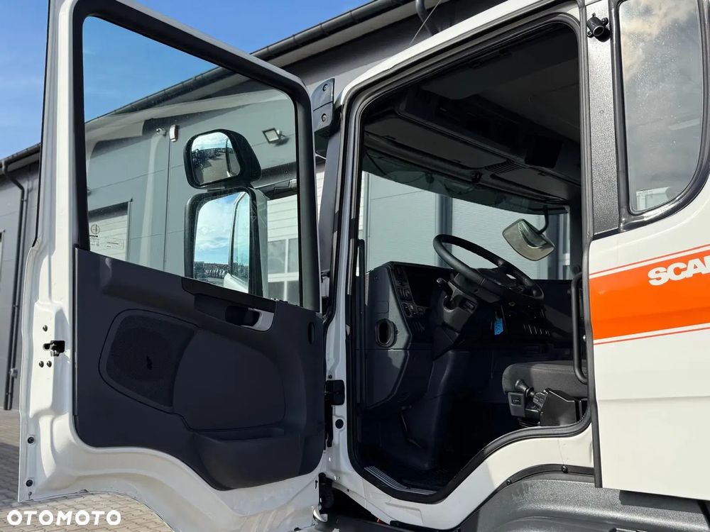 Scania Scania P R 270 / 6x2 / 6x4 / wywrotka 3-S + HDS / stare tacho / żuraw , dzwig , kran , Krane - 24