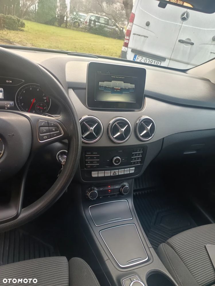 Mercedes-Benz Klasa B 200 (BlueEFFICIENCY) 7G-DCT - 9