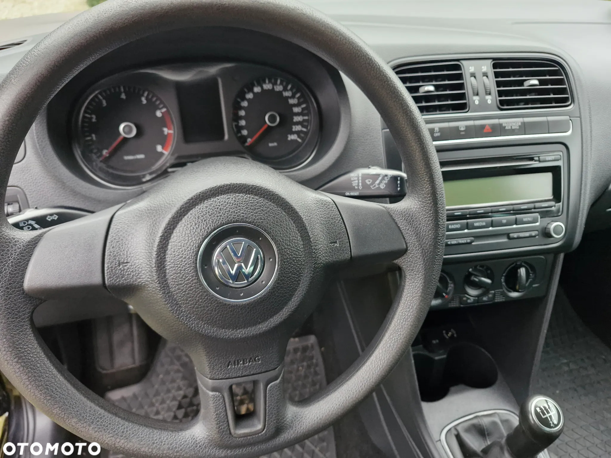Volkswagen Polo 1.2 Comfortline - 18