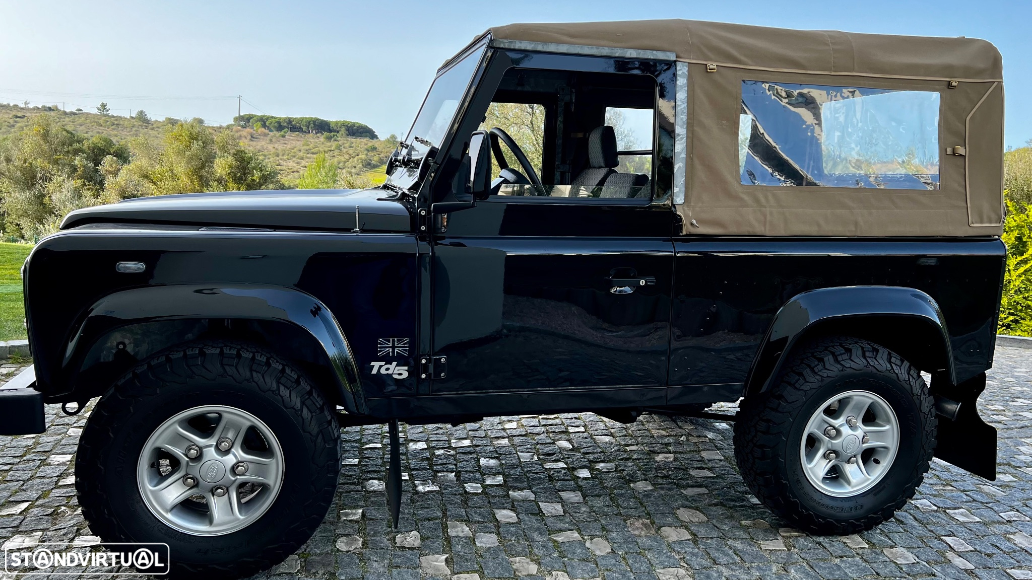 Land Rover Defender 90 SW 2.5 Td5 S - 10