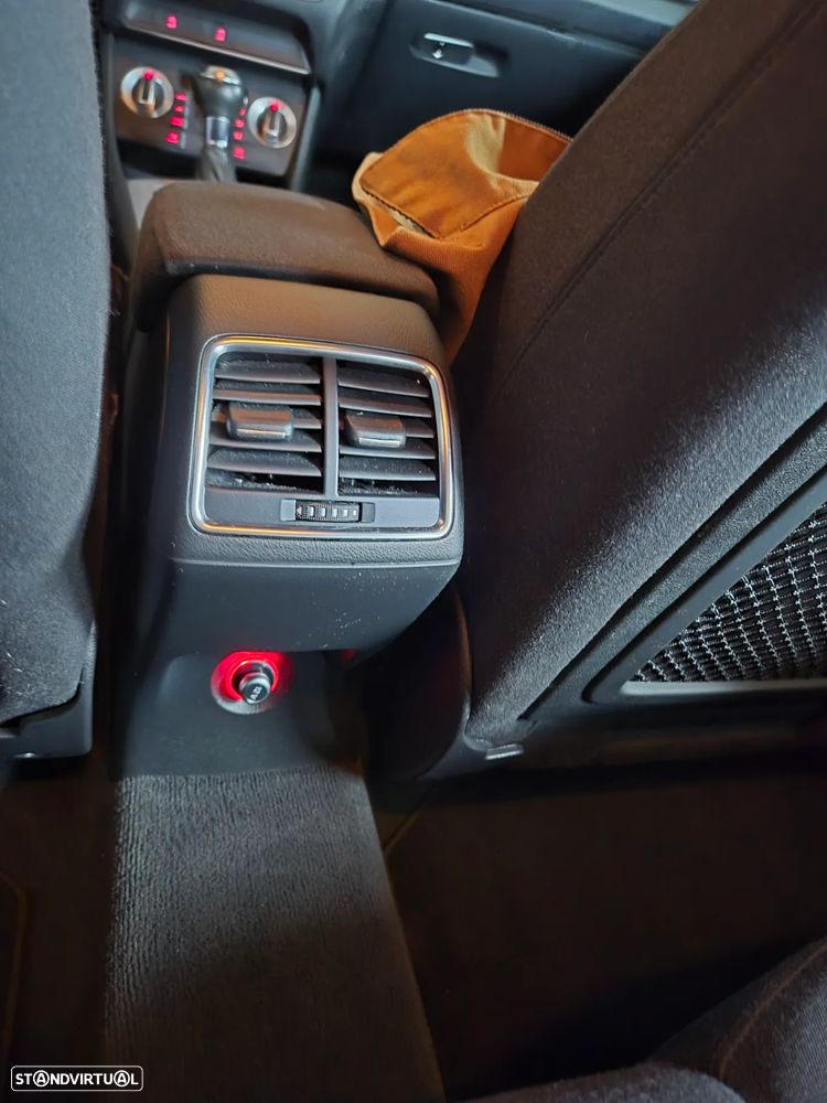 Audi Q3 2.0 TDI quattro S-tronic - 37