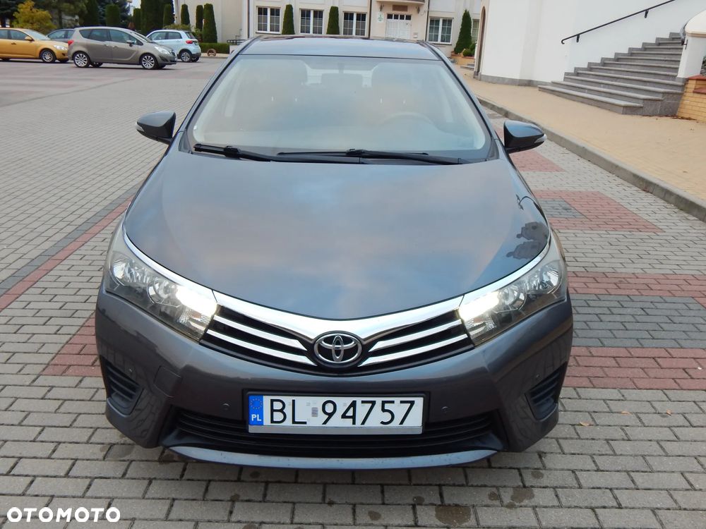 Toyota Corolla 1.6 Luna - 16