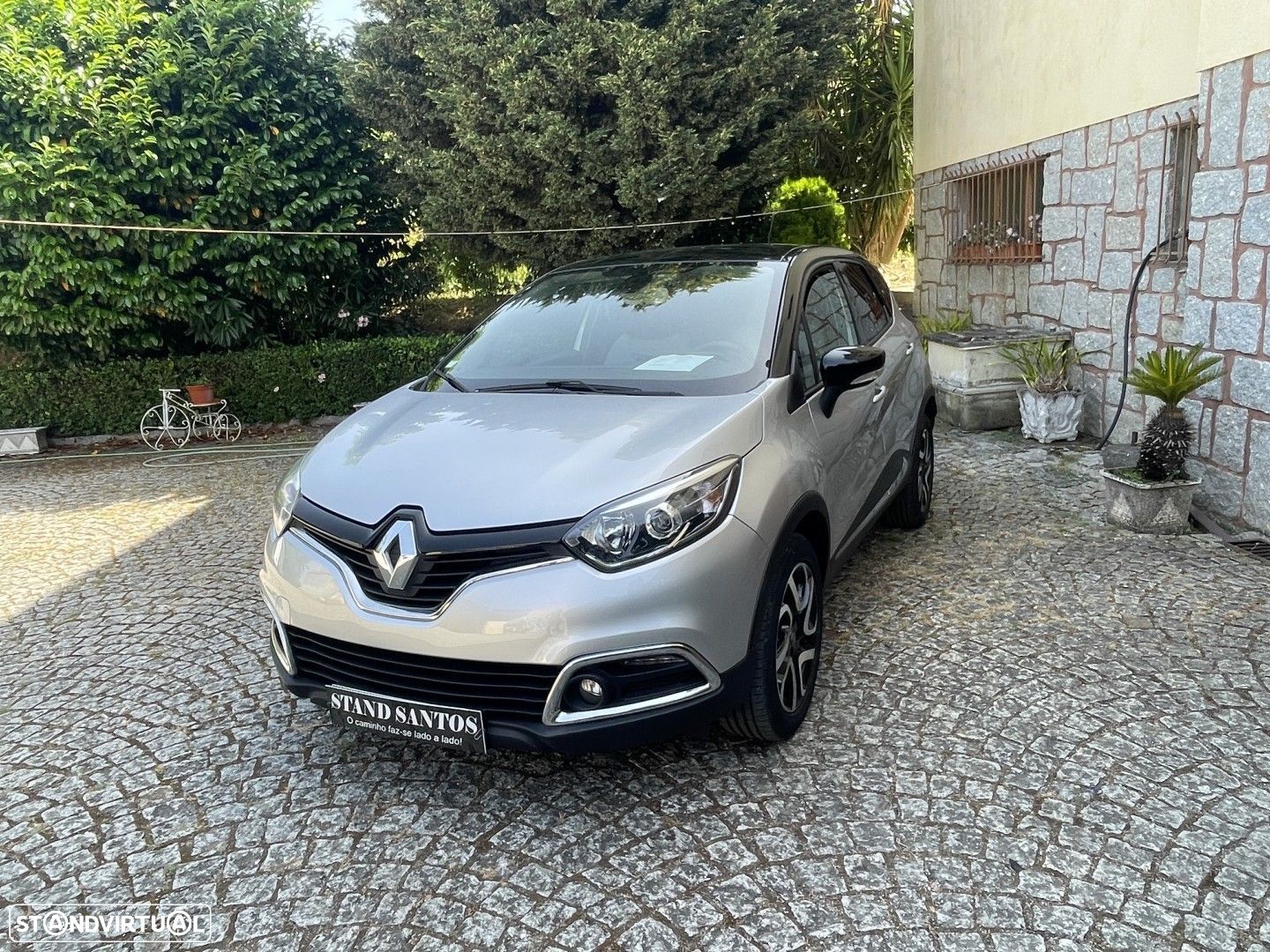 Renault Captur 0.9 TCE Exclusive - 1