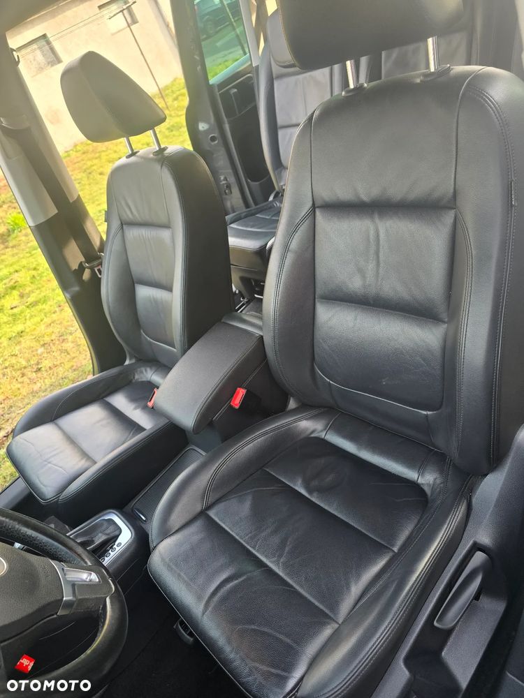 Volkswagen Sharan 2.0 TDI DSG BlueMotion Technology Comfortline - 29