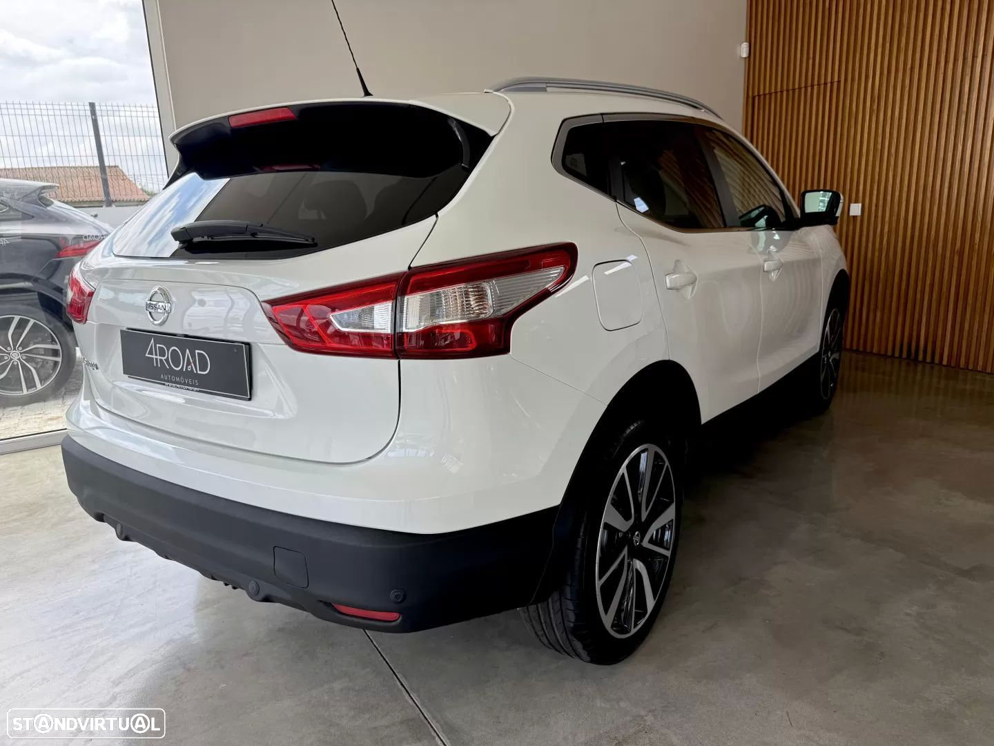 Nissan Qashqai 1.5 dCi Tekna Premium 18 360 - 10