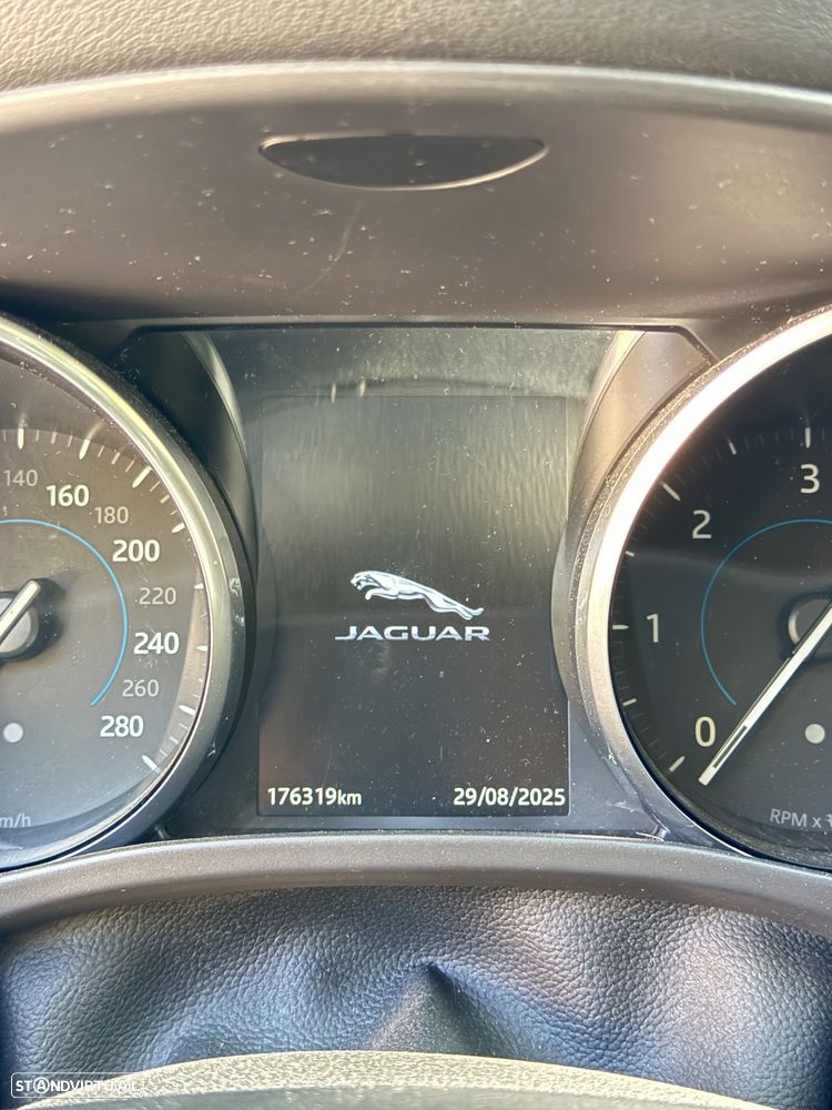 Jaguar F-Pace E-Performance Prestige - 9