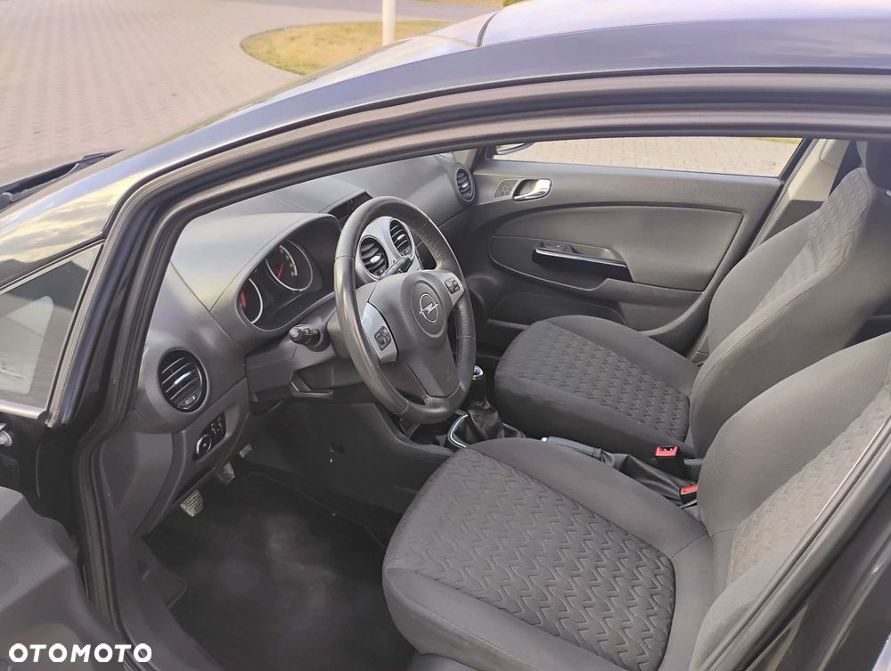 Opel Corsa - 7