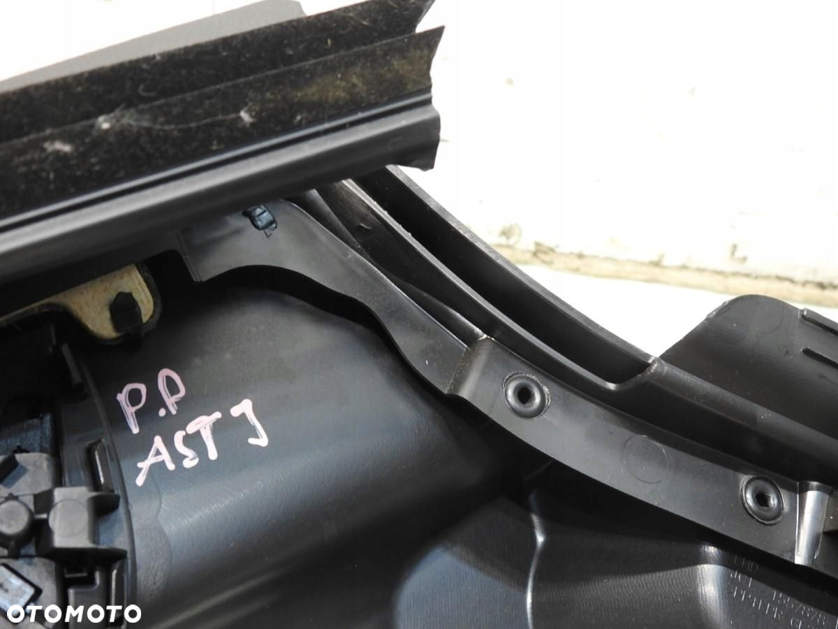 TAPICERKA BOCZEK DRZWI PRAWY PRZÓD OPEL ASTRA J 13315234 - 2