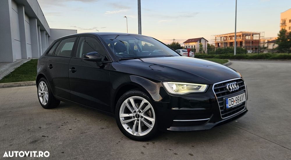 Audi A3 1.6 TDI clean Ambiente - 2