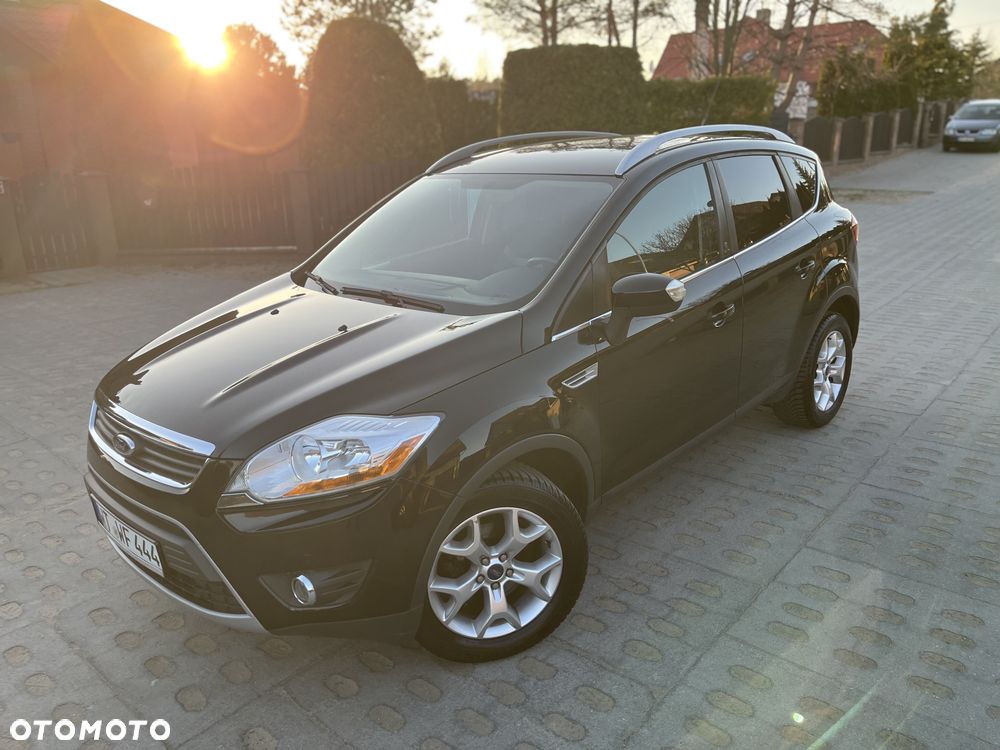 Ford Kuga 2.0 TDCi 2x4 Champions Edition - 29