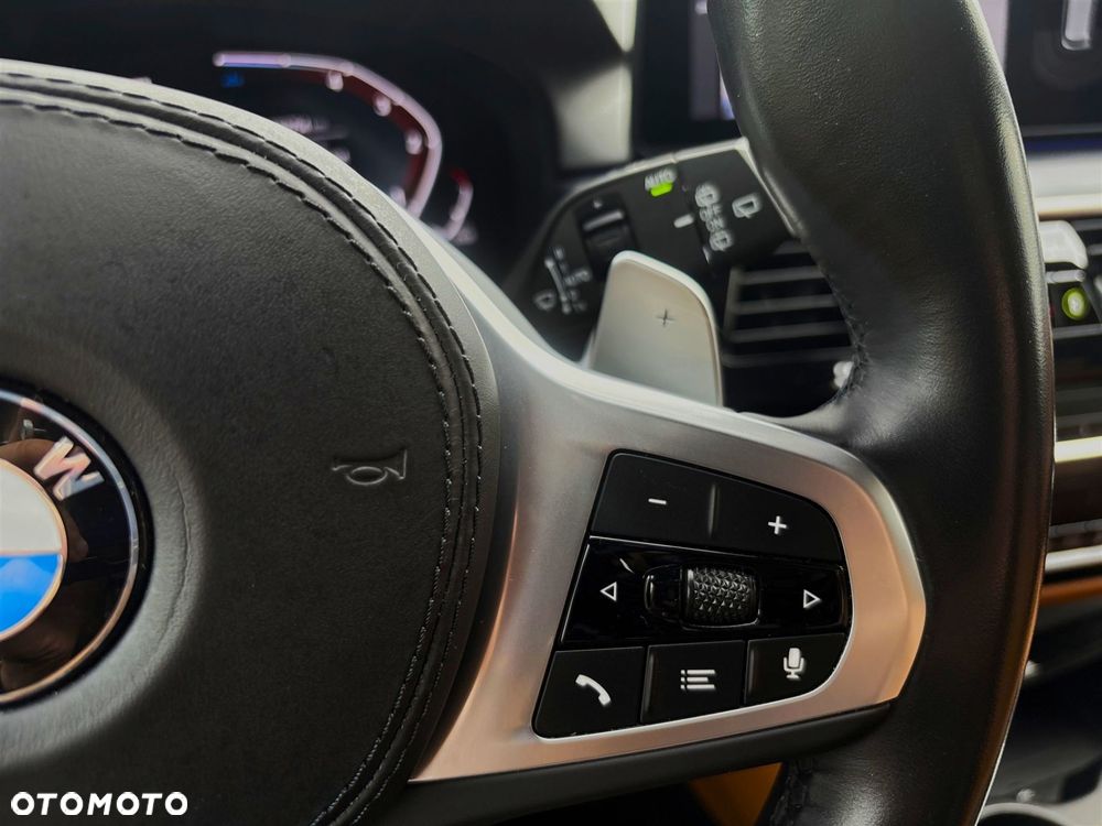 BMW Seria 5 - 11