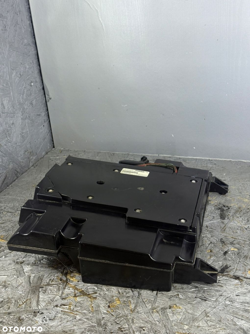 Głośnik SUBWOOFER BOSE Mercedes ML163 - 2