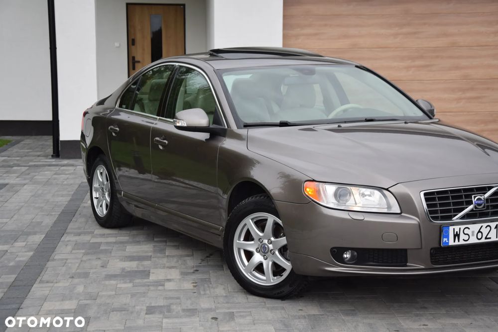 Volvo S80 2.5T Momentum - 11