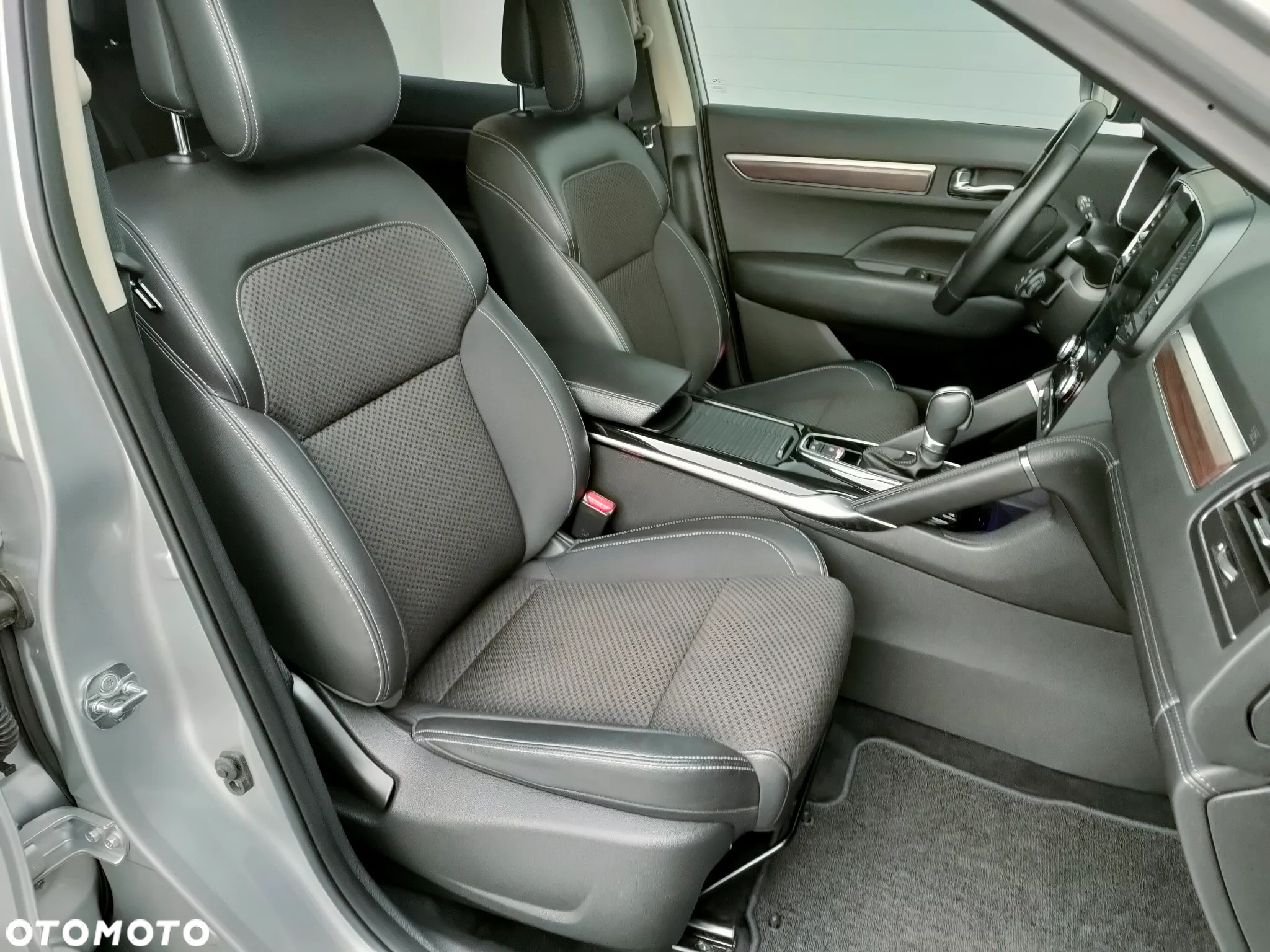 Renault Koleos 2.0 dCi Intens X-Tronic - 27