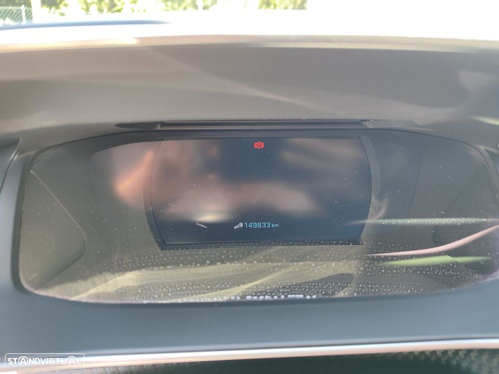 Peugeot 2008 1.5 BlueHDi Allure Pack - 16