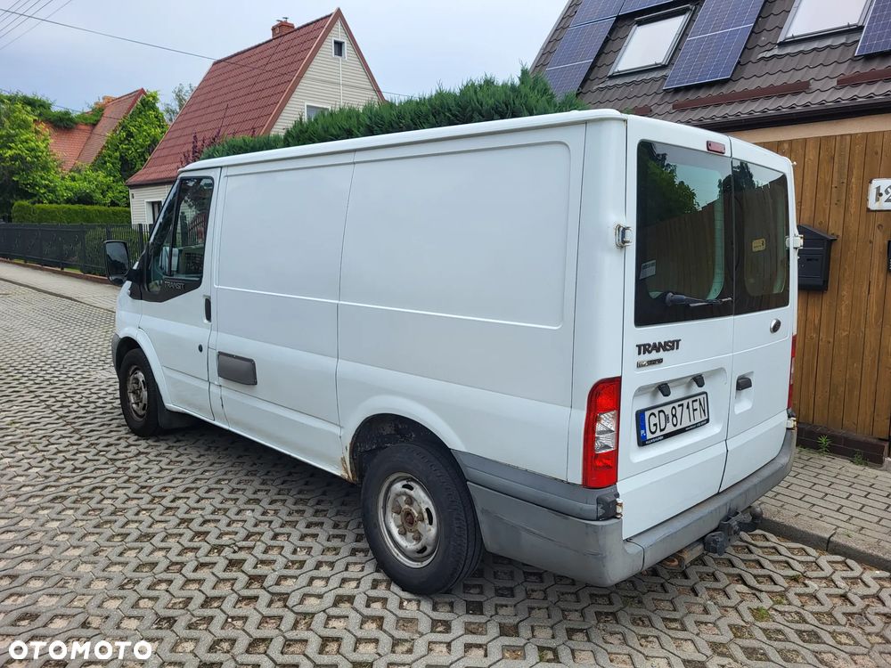 Ford Transit - 4