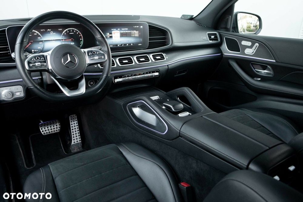 Mercedes-Benz GLE - 24