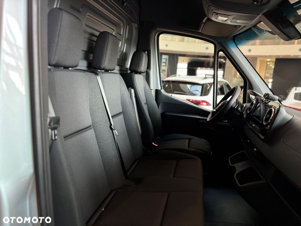 Mercedes-Benz Sprinter Furgon - 18