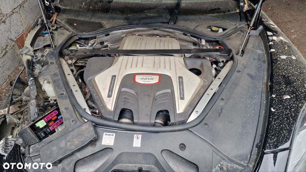 Porsche Panamera Turbo - 10