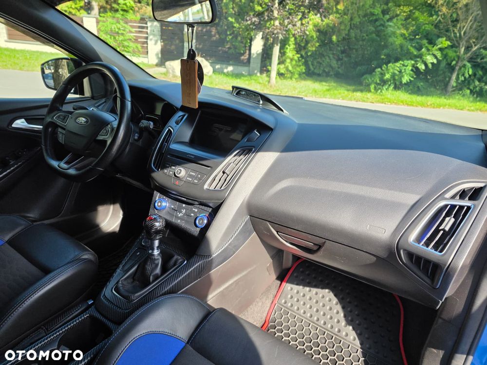 Ford Focus ST2 - 23
