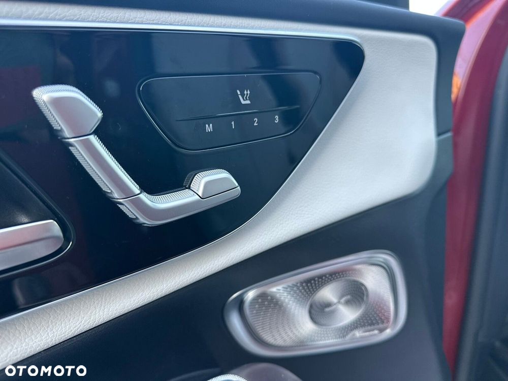 Mercedes-Benz GLC - 16