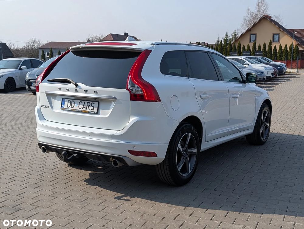 Volvo XC 60 D4 Geartronic RDesign - 13