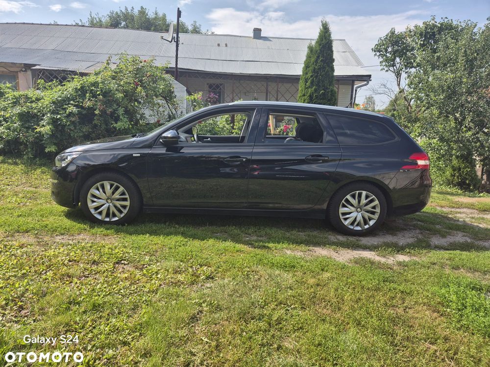 Peugeot 308 1.2 PureTech Style S&S - 3