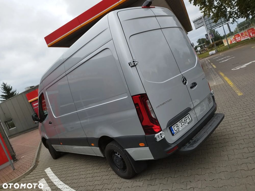 Mercedes-Benz Sprinter - 19