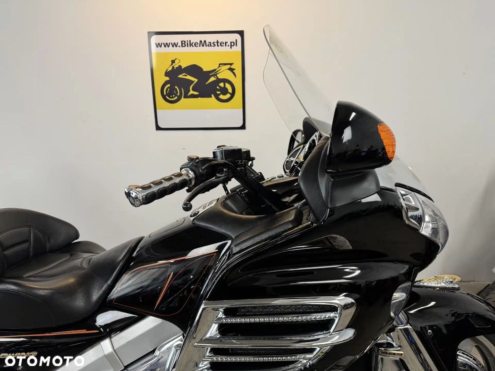 Honda GL - 10