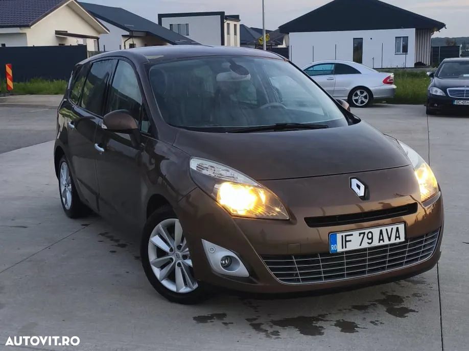 Renault Grand Scenic dCi 130 FAP Start & Stop Dynamique - 1