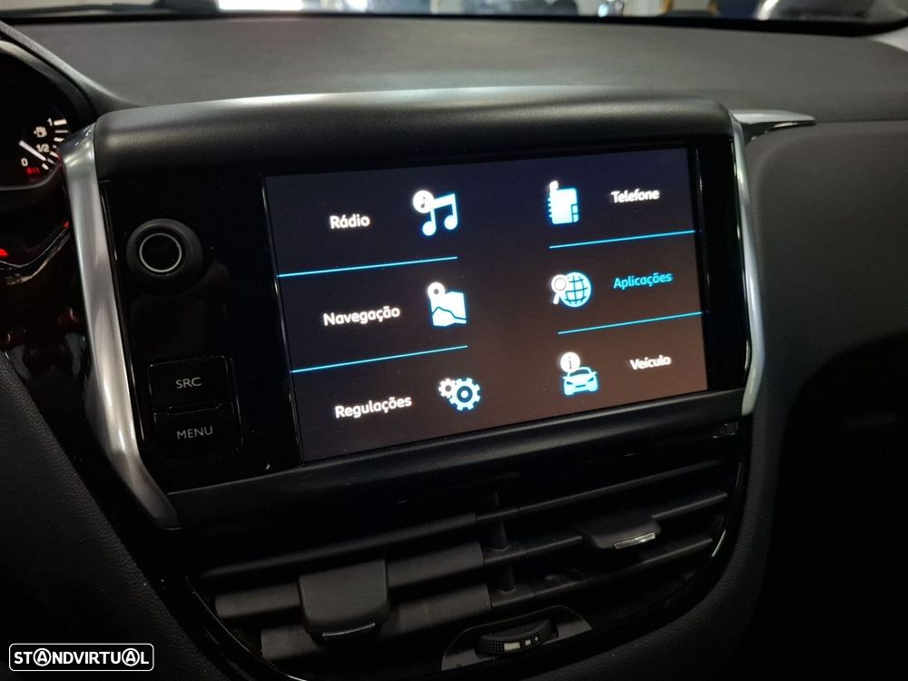 Peugeot 208 1.2 PureTech Signature - 22