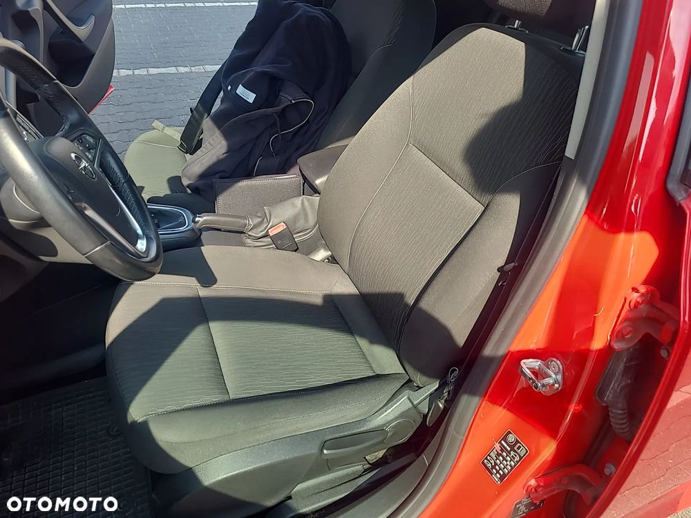 Opel Astra IV 1.4 T Business S&S - 12