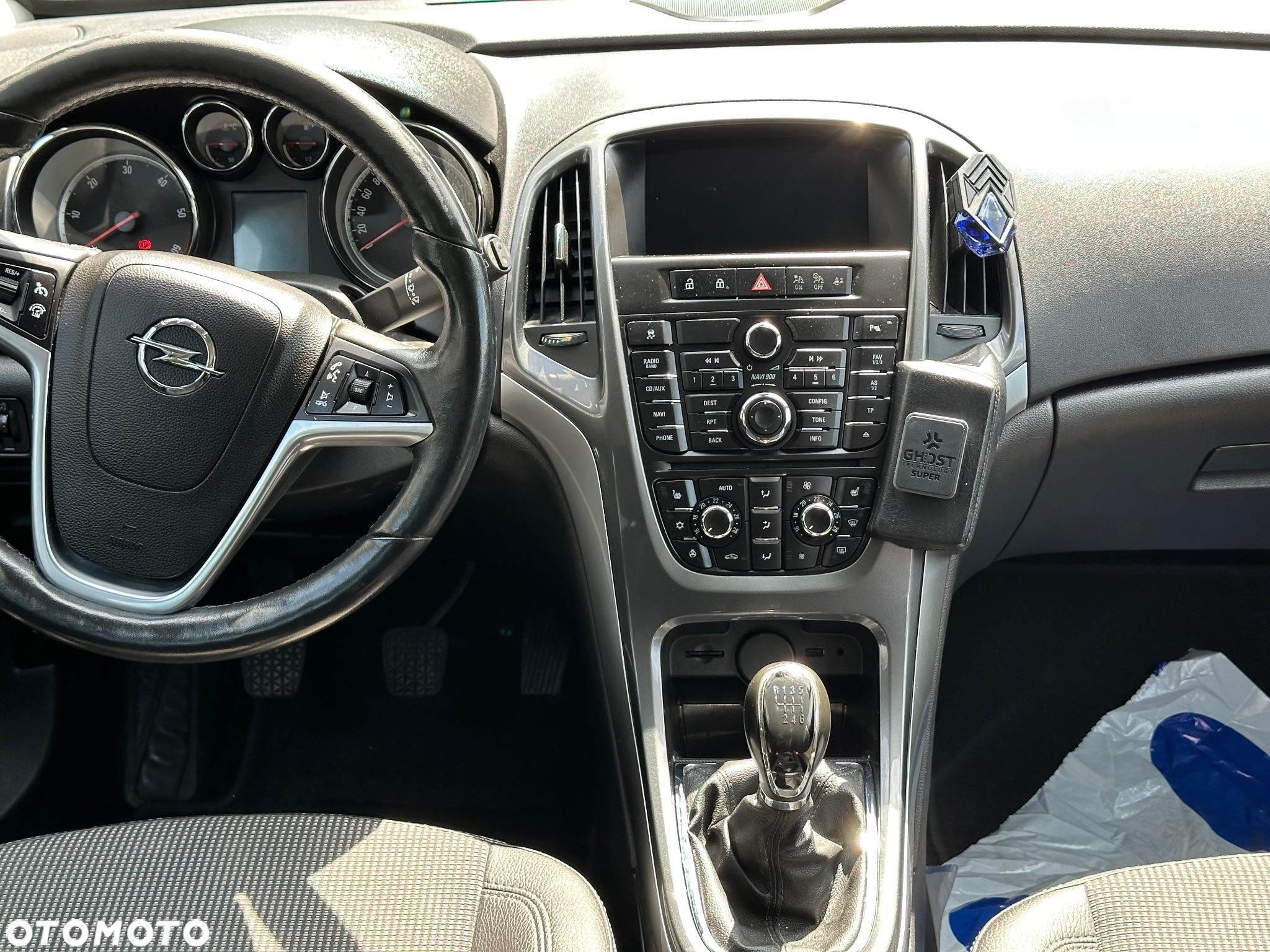 Opel Astra IV 2.0 CDTI Sport - 28