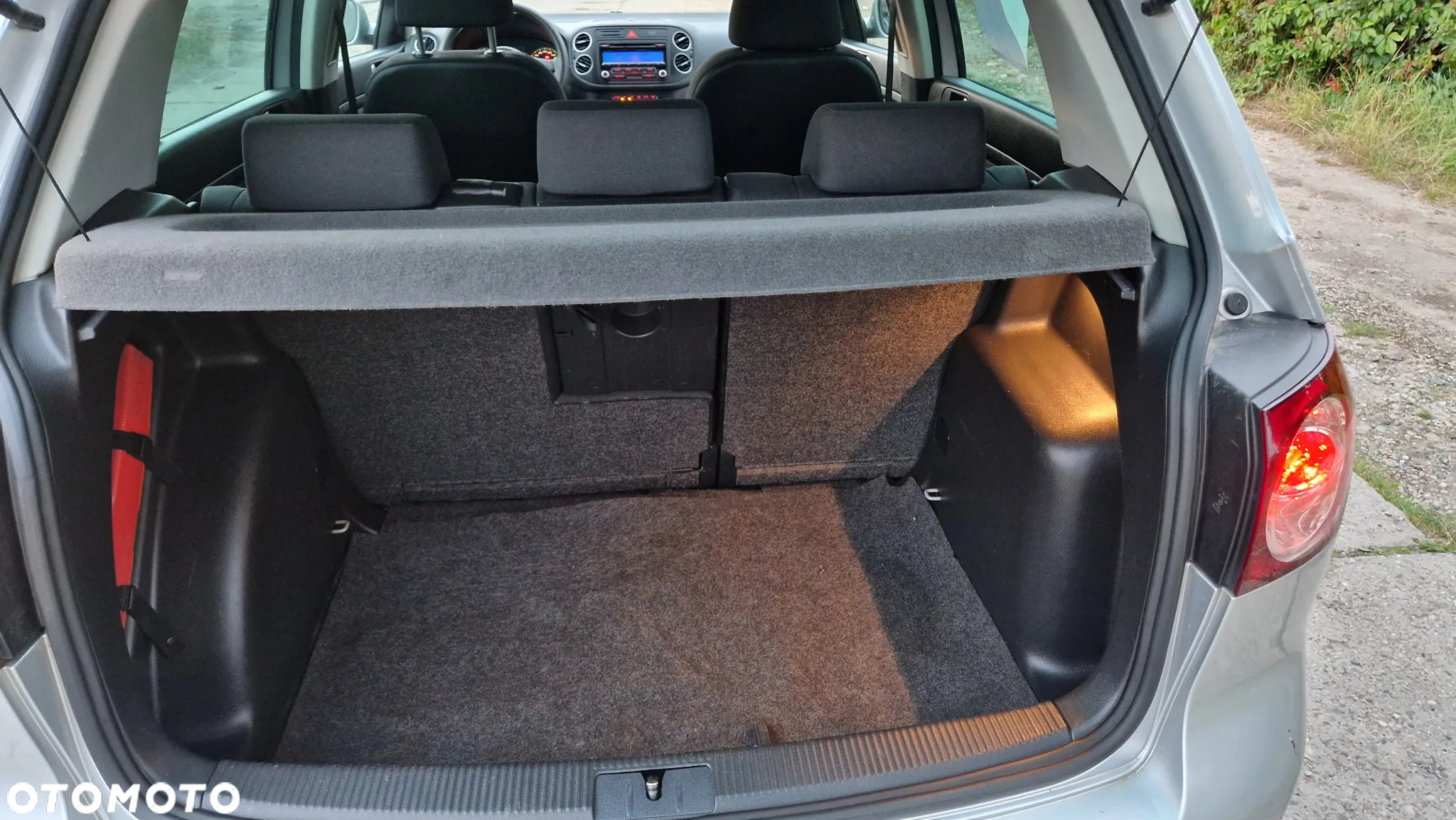 Volkswagen Golf Plus 2.0 TDI Comfortline - 24