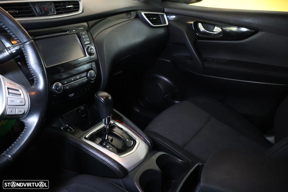 Nissan Qashqai - 10