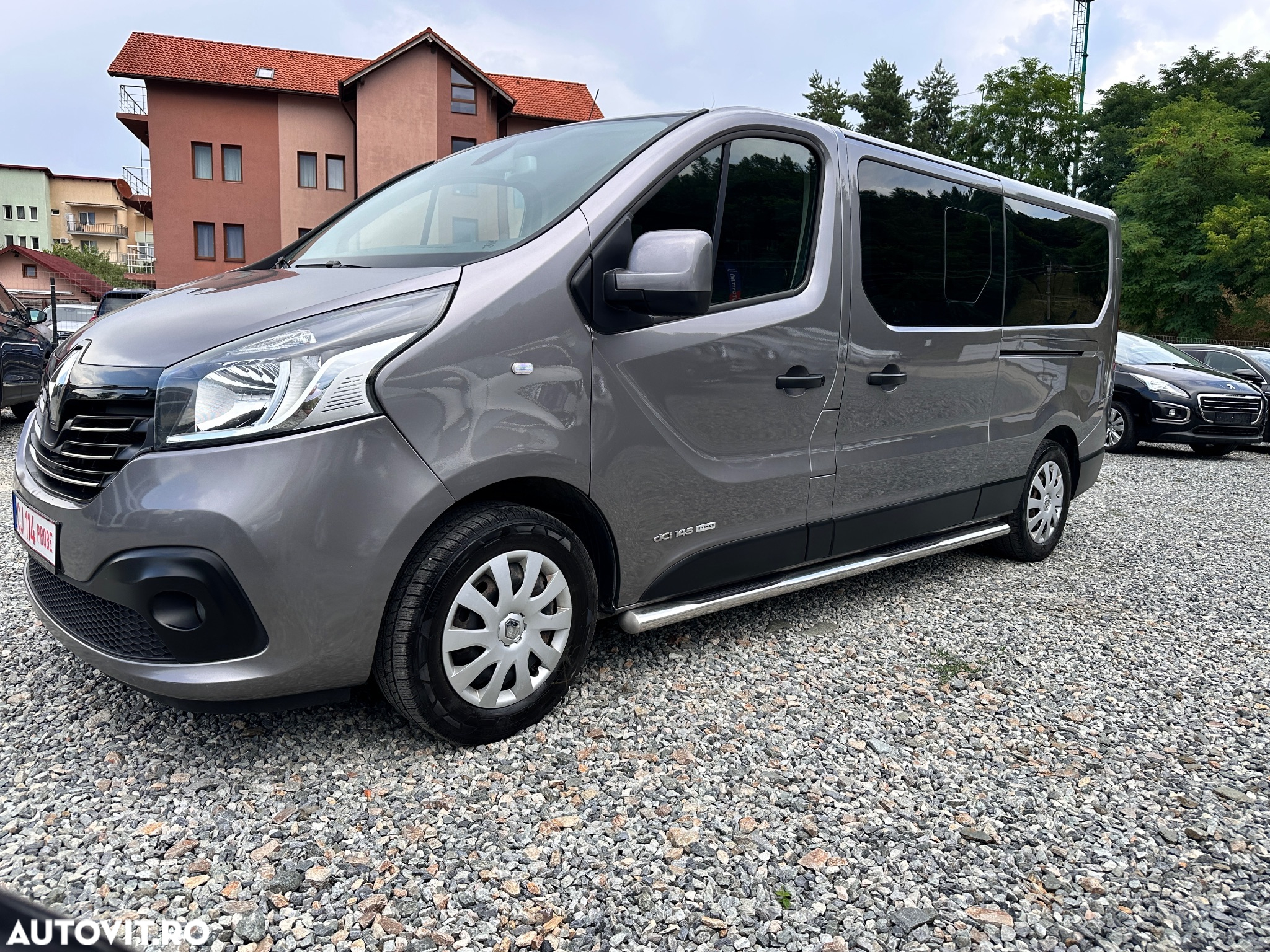 Renault Trafic ENERGY dCi 145 Grand Spaceclass - 24