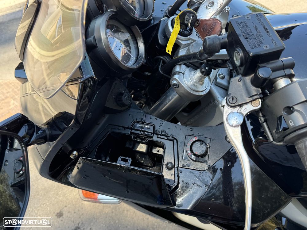 Yamaha FJR - 10