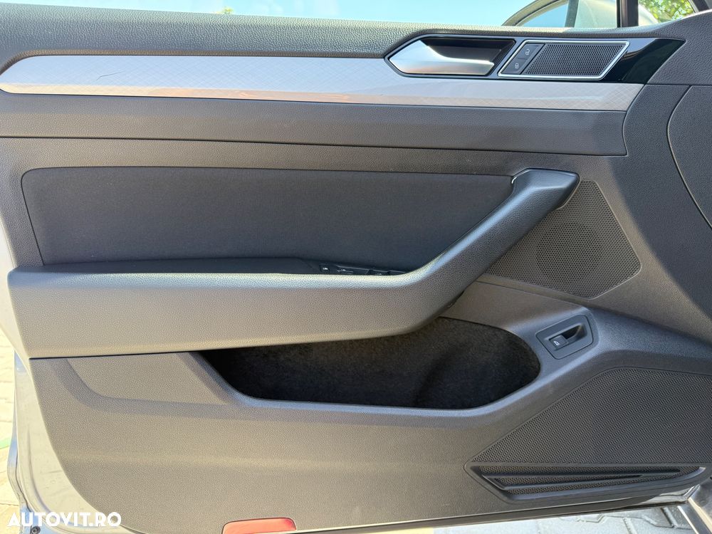 Volkswagen Passat 1.5 TSI OPF DSG Business - 10