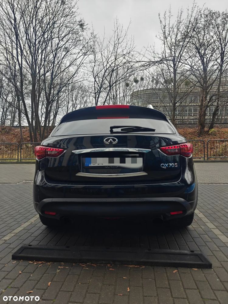 Infiniti QX70 5.0 S Premium - 6
