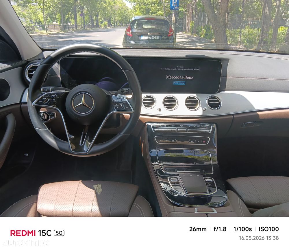 Mercedes-Benz E 300 de 9G-TRONIC AMG Line - 8