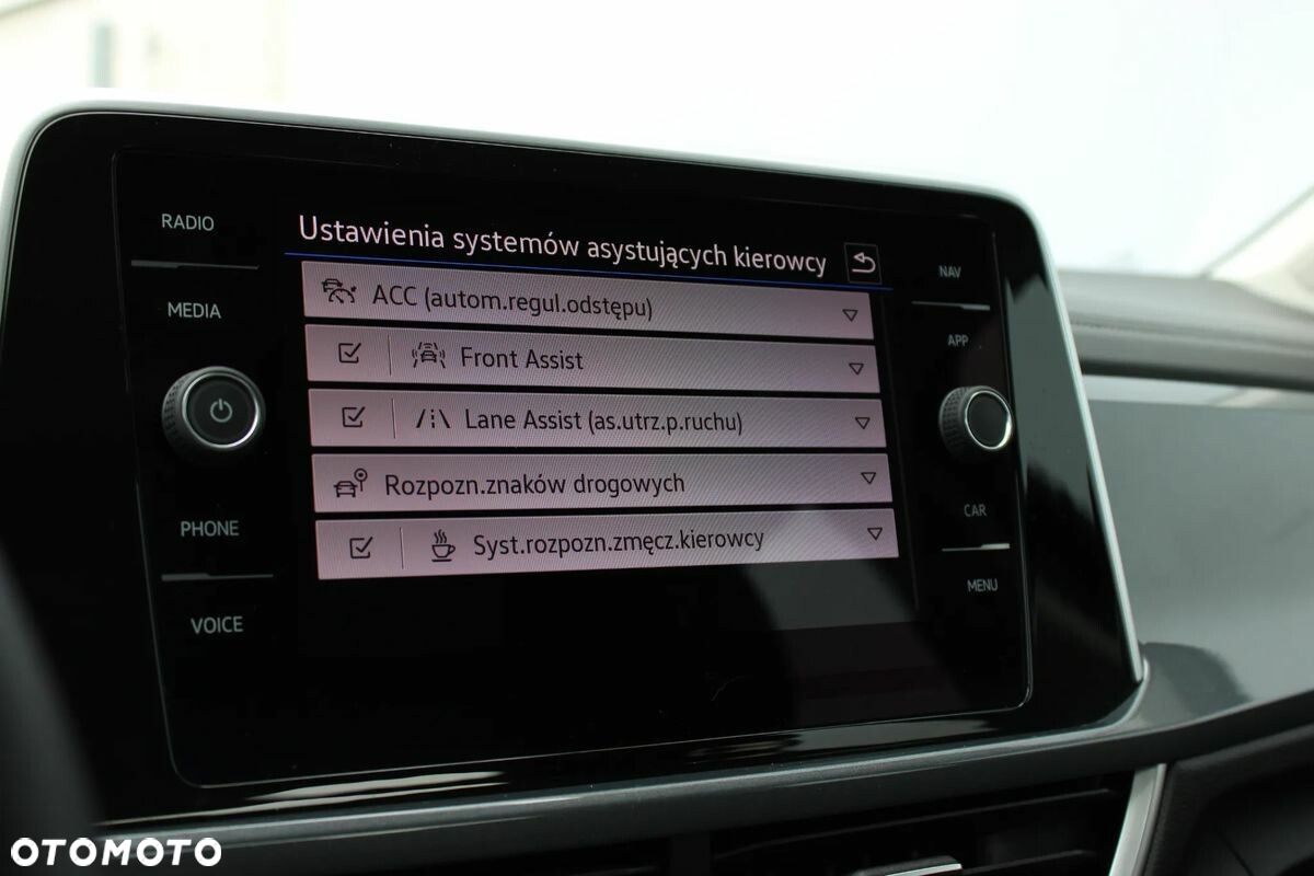 Volkswagen T-Roc 1.5 TSI Style DSG - 20