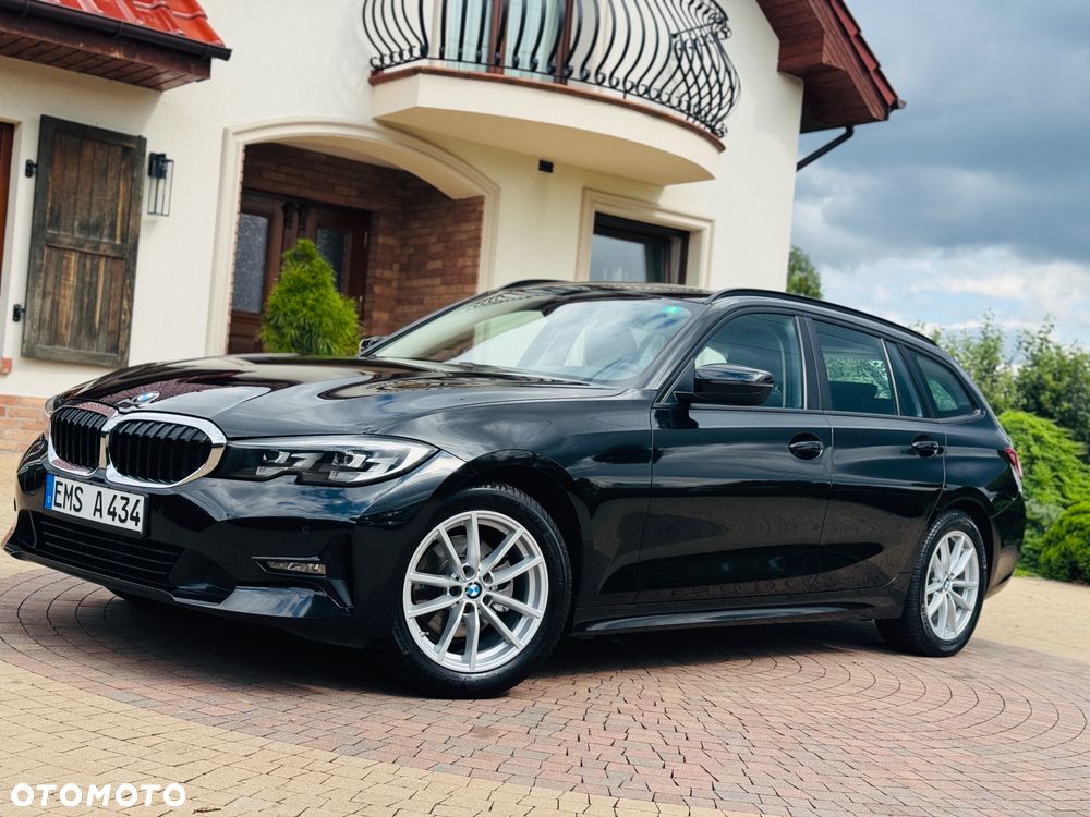 BMW Seria 3 320d Touring Advantage - 23