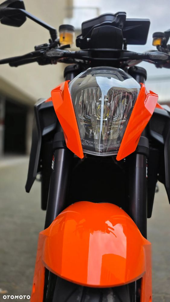 KTM Super Duke - 11
