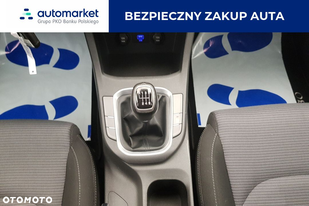 Hyundai i30 1.5 DPI Classic + - 20