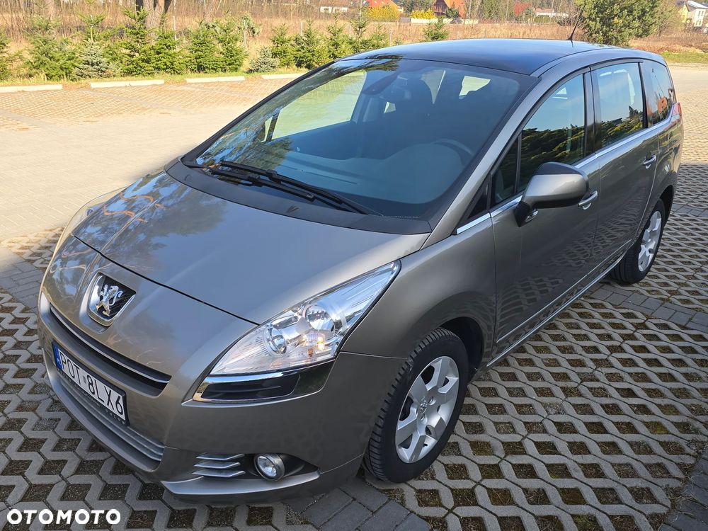 Peugeot 5008 - 9