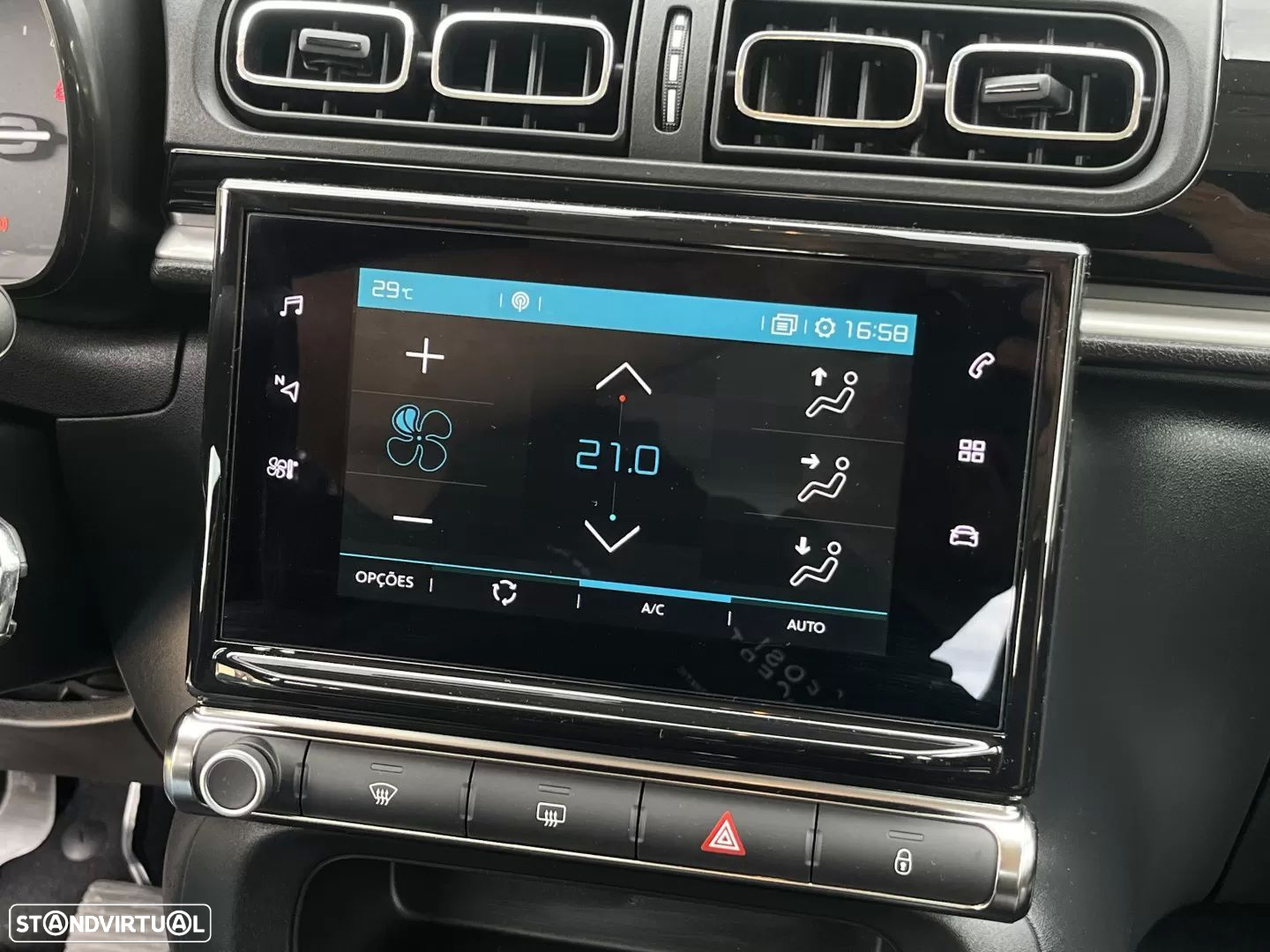 Citroën C3 1.2 PureTech Shine - 15