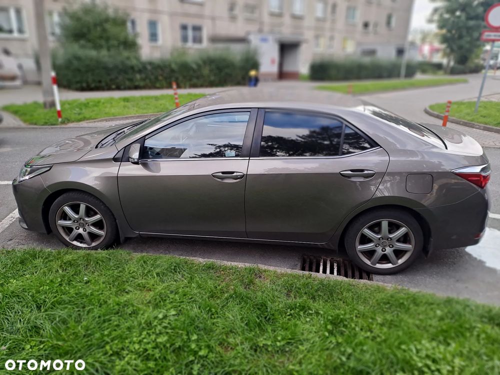 Toyota Corolla 1.6 Comfort - 4