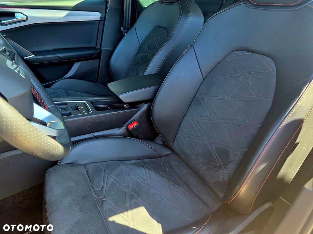 Seat Leon 1.5 eTSI FR DSG - 33
